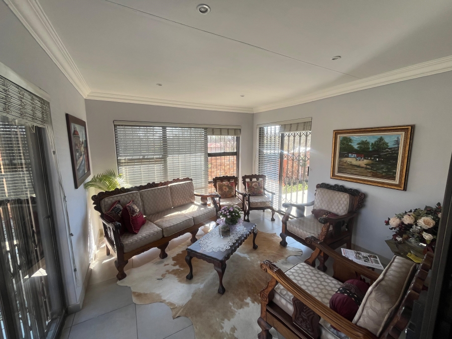 3 Bedroom Property for Sale in Frankfort Free State